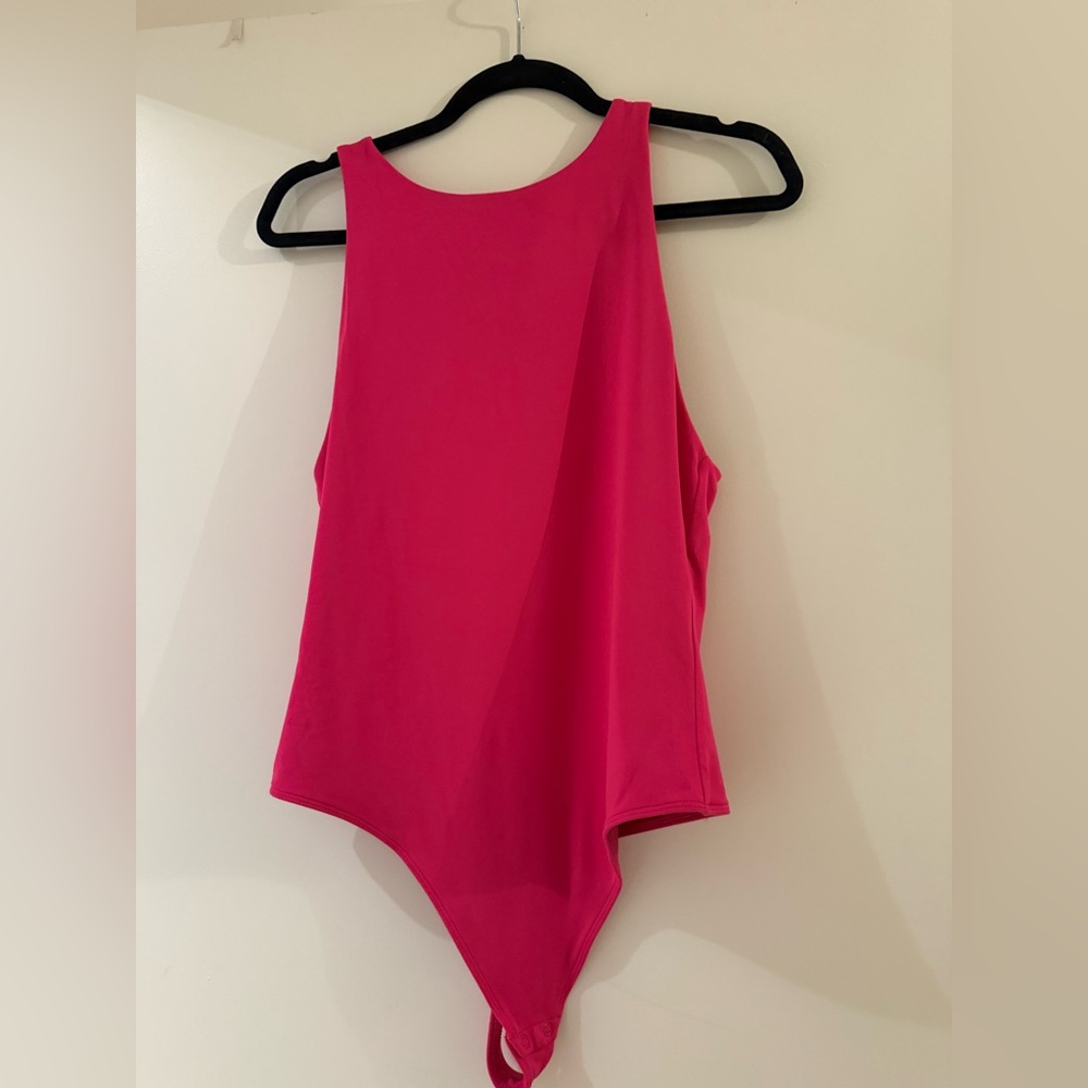 Aritzia Babaton Contour 90s Bodysuit Granita Pink L